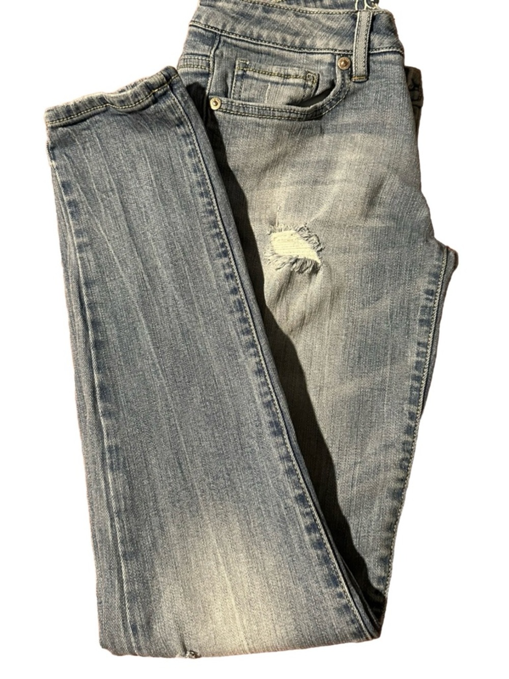 Aeropostale Lola Jegging in Medium Blue Denim with Light Gold Stitching